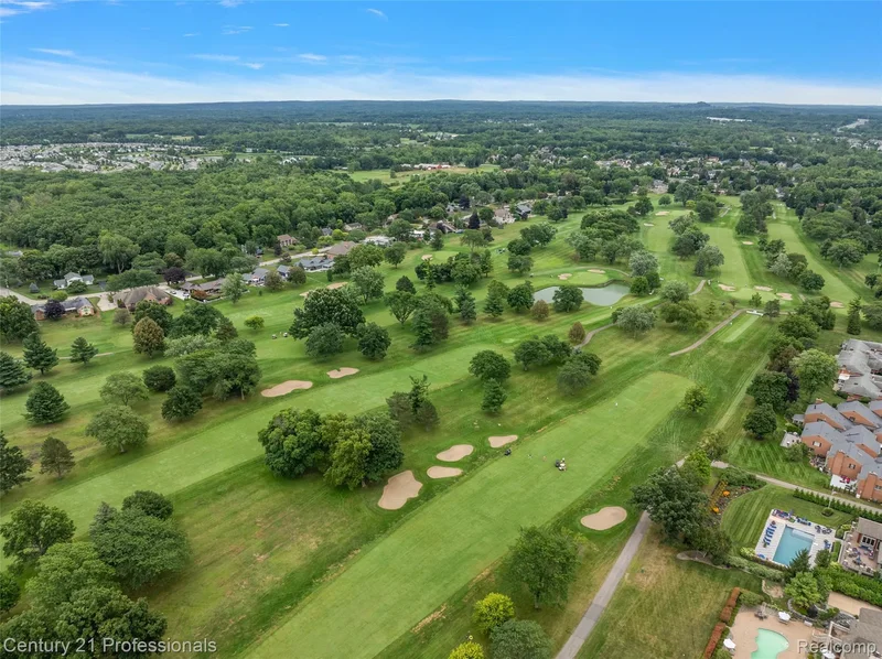 9310 Fairway Trail, GrandBlanc, MI 48439, Grand Blanc Township, Michigan, United States. - Photo 46