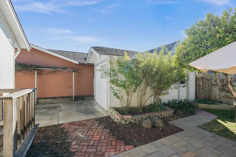 207 2nd Avenue, Santa Cruz, California, United States. - Photo 8