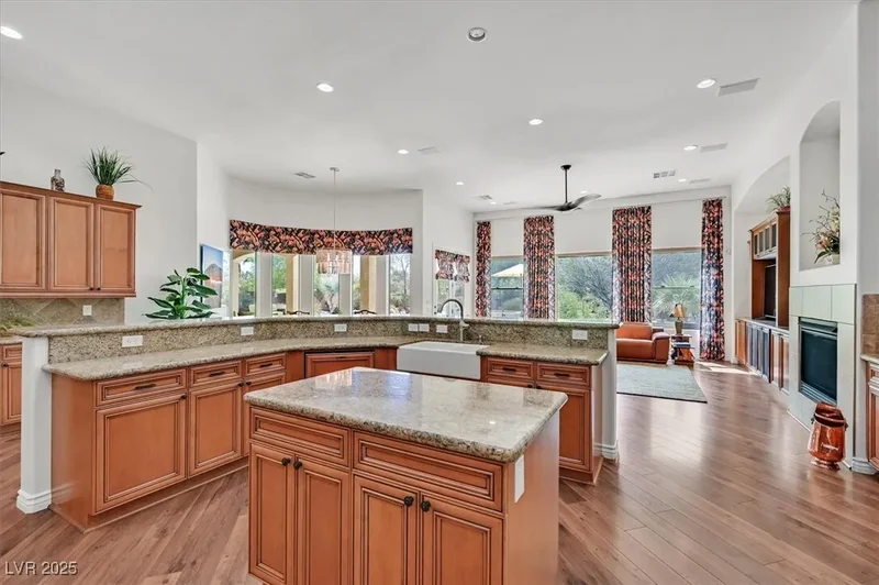 8485 Frazier Park Court, Las Vegas, NV 89143, Las Vegas, Nevada, United States. - Photo 5
