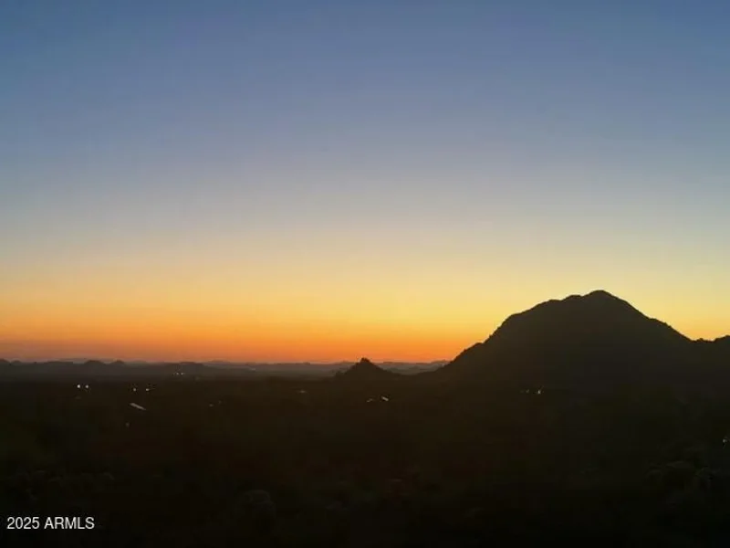 10798 E BUCKSKIN Trail 19, Scottsdale, Arizona, United States. - Photo 22