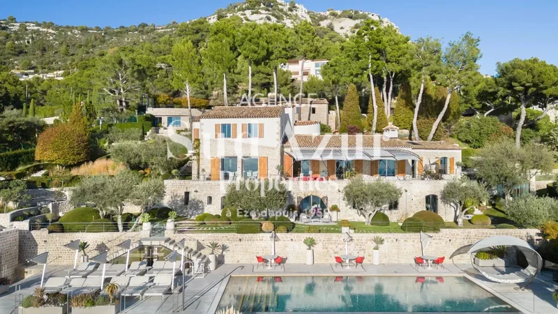 A Country Estate On Monaco's Doorstep