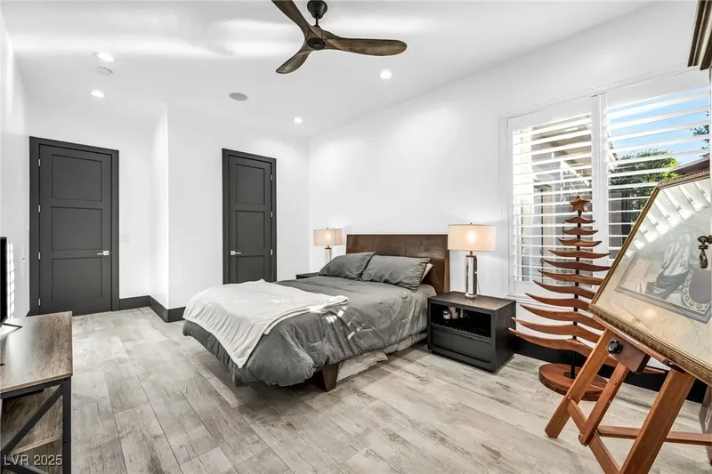 8032 Springbuck Court, Las Vegas, Nevada, United States. - Photo 31