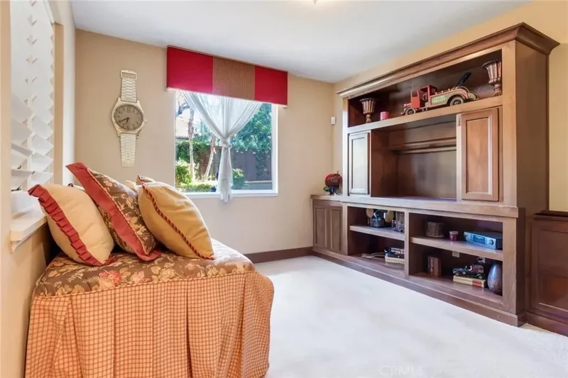2967 Mangular, Corona, California, United States. - Photo 27