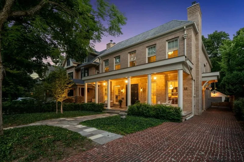 23 Lytton Blvd, Toronto, Ontario, Canada. - Photo 7