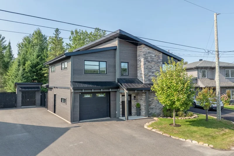 1070 Rue des Jonquilles, Laurentides, Mont-Tremblant, Quebec, Canada. - Photo 45