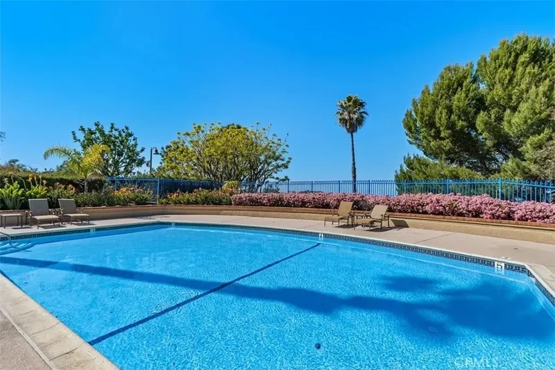 3 Nice, Laguna Niguel, California, United States. - Photo 39