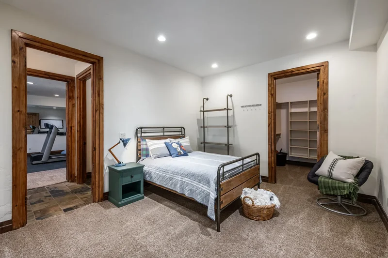 2091 S Windsor Park Circle, Bountiful, UT 84010, Bountiful, Utah, United States. - Photo 15