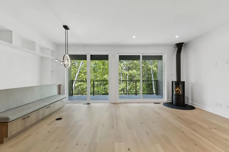 110 Allée Pangman, Mont-Tremblant, Quebec, Canada. - Photo 14