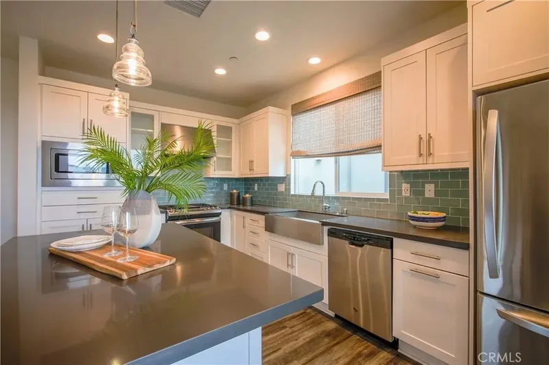 1022 Bridgewater Way, Costa Mesa, California, United States. - Photo 6