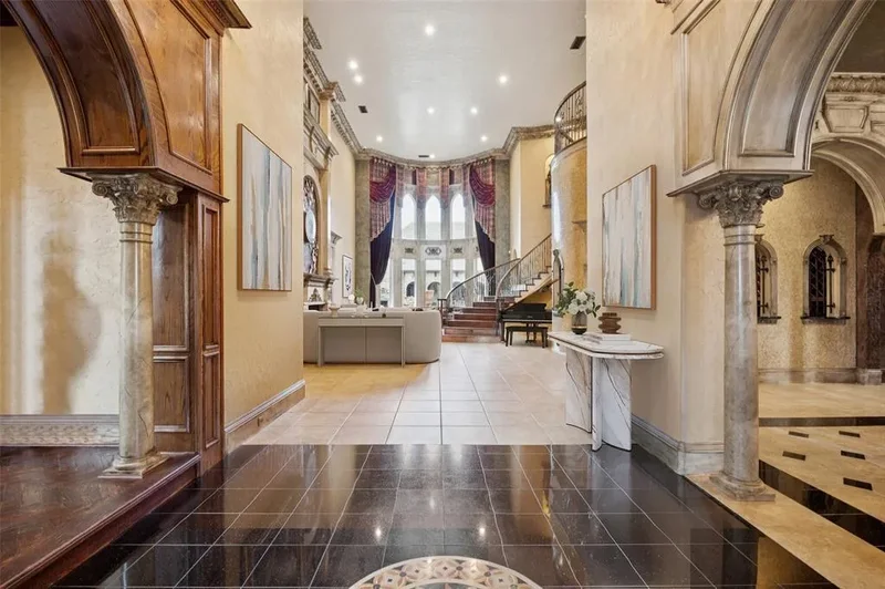 9553 Bella Terra Drive, Fort Worth, Texas, United States. - Photo 14