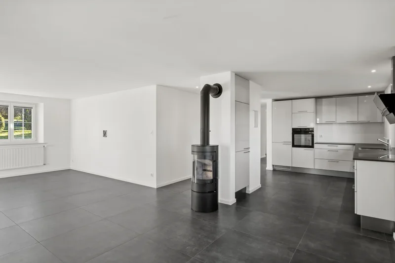 Magnificent Newly Renovated Apartment Overlooking The Countryside