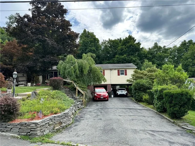 36 Duelk Avenue, Monroe, NY 10950, Monroe, New York, United States. - Photo 7