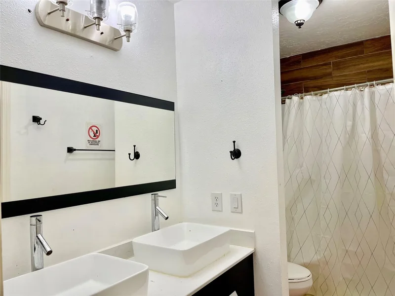 6710 S Mallard Drive, Fulshear, Texas, United States. - Photo 28
