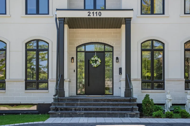 2110 Stonehouse Crescent, Mississauga, ON L5H 3J1, Canada, Mississauga, Ontario, Canada. - Photo 5