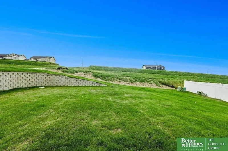 11018 N 161st Street, Bennington, NE 68007, Bennington, Nebraska, United States. - Photo 28