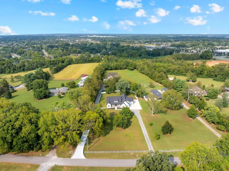 194 Volunteer Rd, Murfreesboro, TN 37128, Murfreesboro, Tennessee, United States. - Photo 89