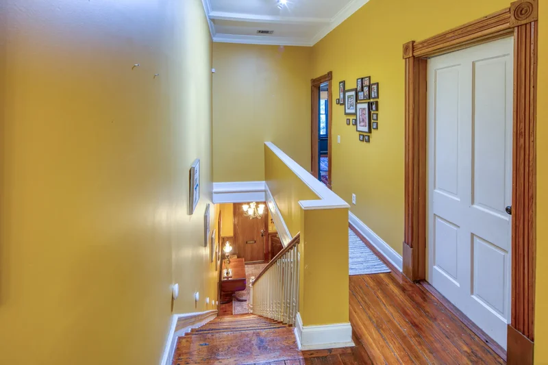213 West Duffy Street, Savannah, GA 31401, Savannah, Georgia, United States. - Photo 45