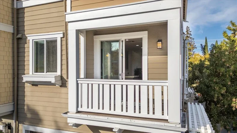2041 Atlas Loop, Mountain View, California, United States. - Photo 21