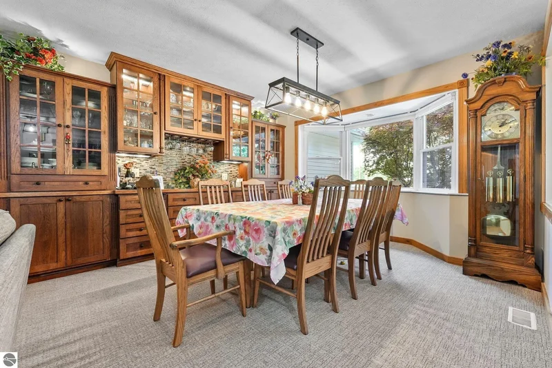 5161 Silver Pines Road, Traverse City, MI, 49685, USA, Traverse City, Michigan, United States. - Photo 33