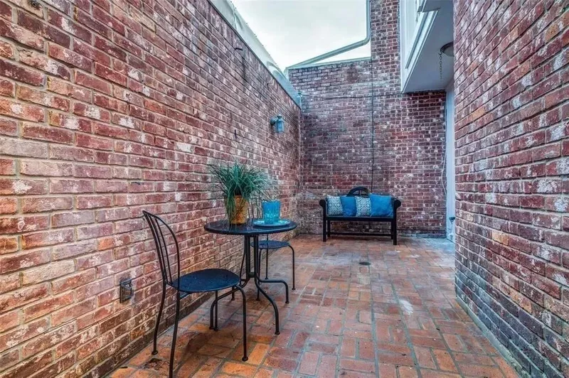 7530 Chevy Chase Drive, Houston, Texas, United States. - Photo 33