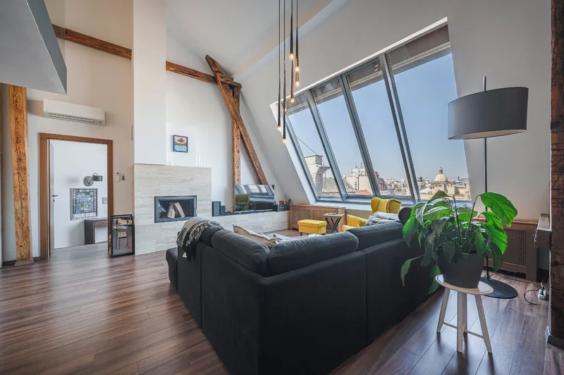 An amazing topfloor apartment in the heart of the city