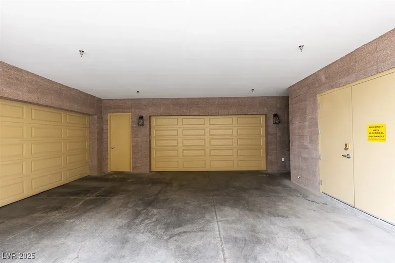 9133 Las Manaitas Avenue 401, Las Vegas, Nevada, United States. - Photo 57
