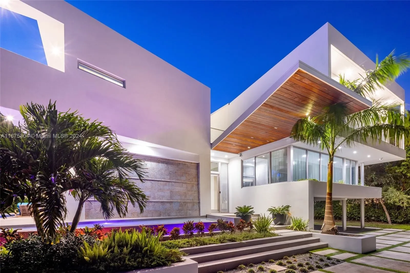 65 S Hibiscus Dr, Miami Beach, Florida, United States. - Photo 17