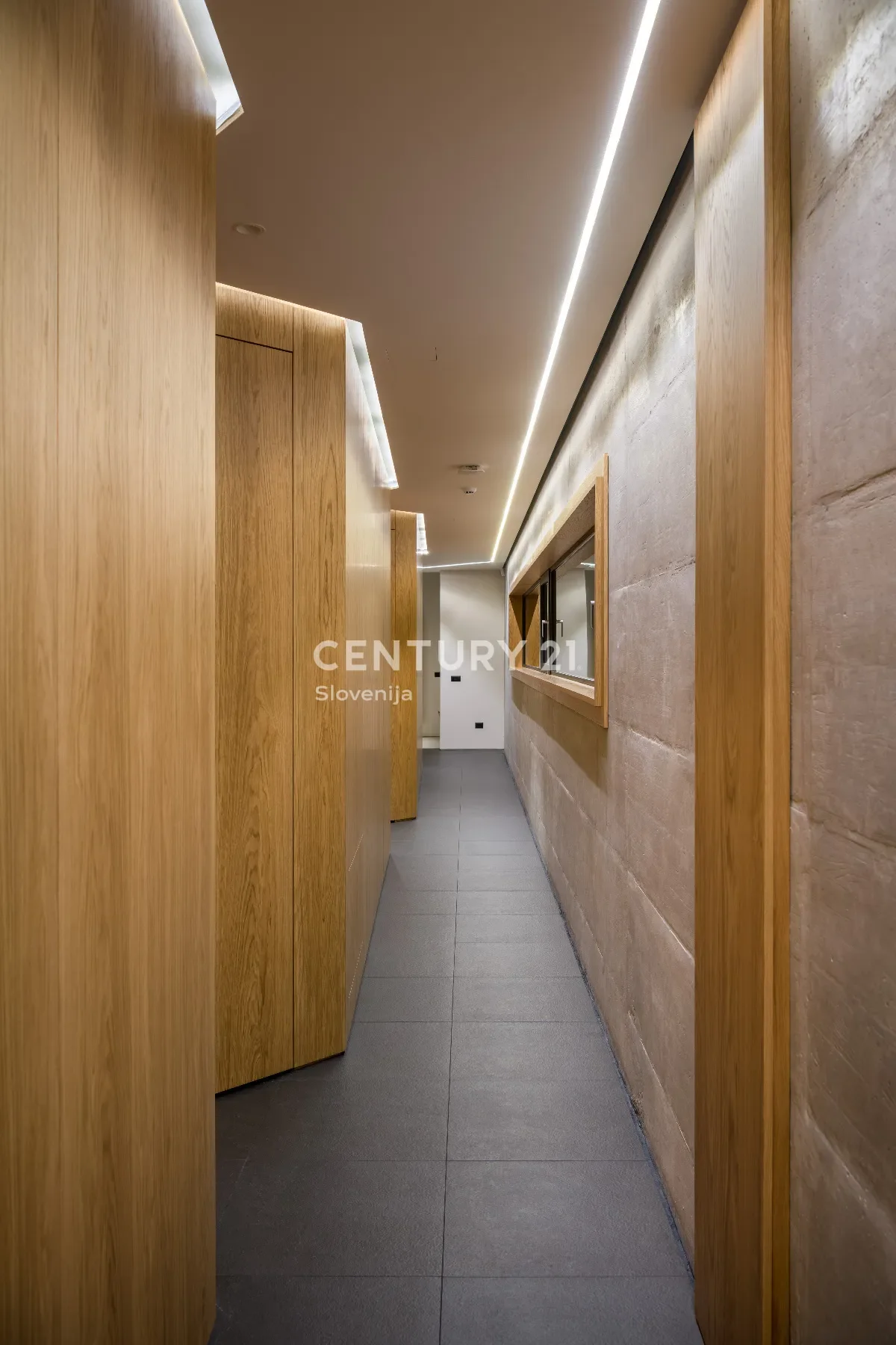 Gallery photo 11