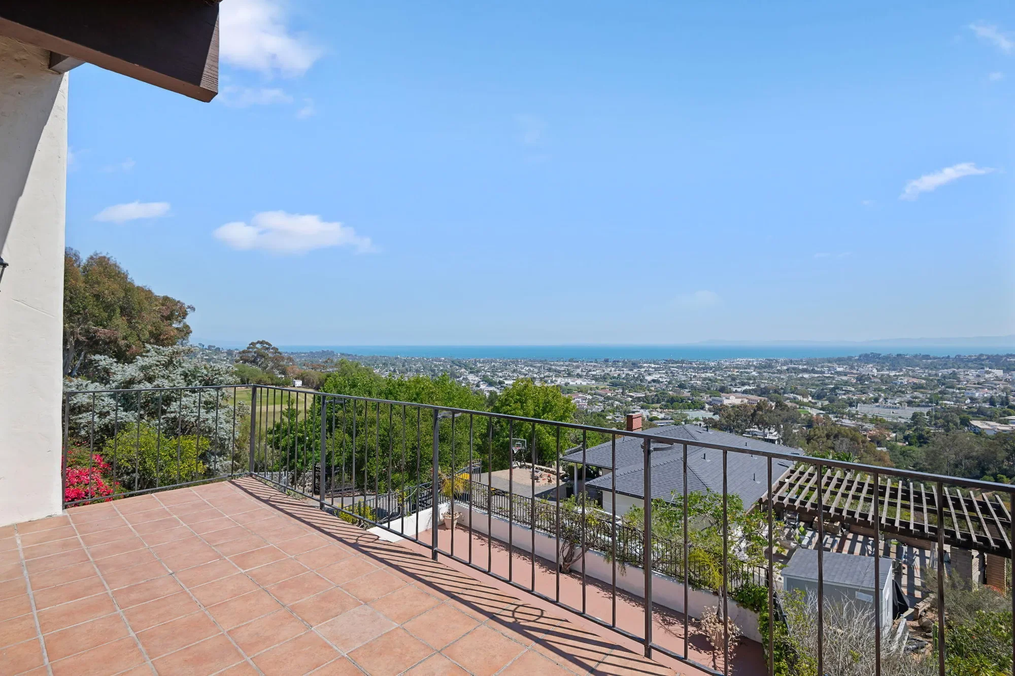 1403 Alameda Padre Serra, Santa Barbara, California, United States. - Photo 14