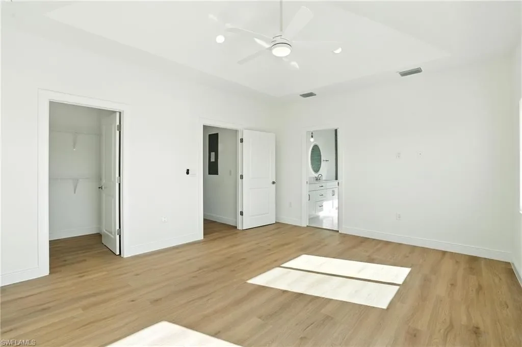 Gallery photo 9