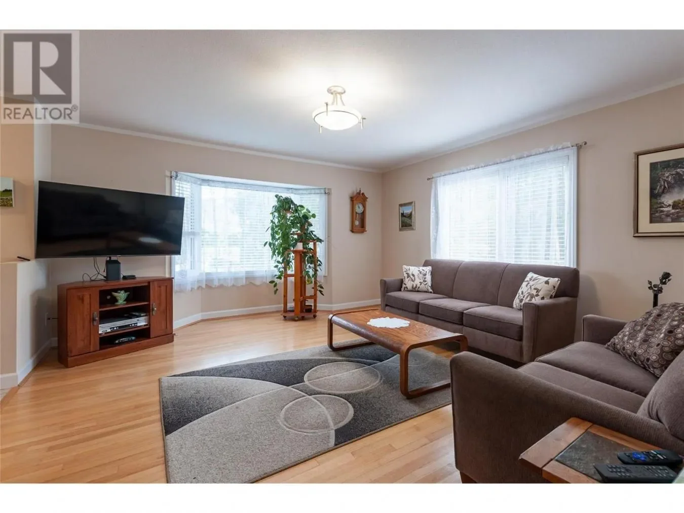 232 Linden Avenue, Kaleden, British Columbia, Canada. - Photo 1