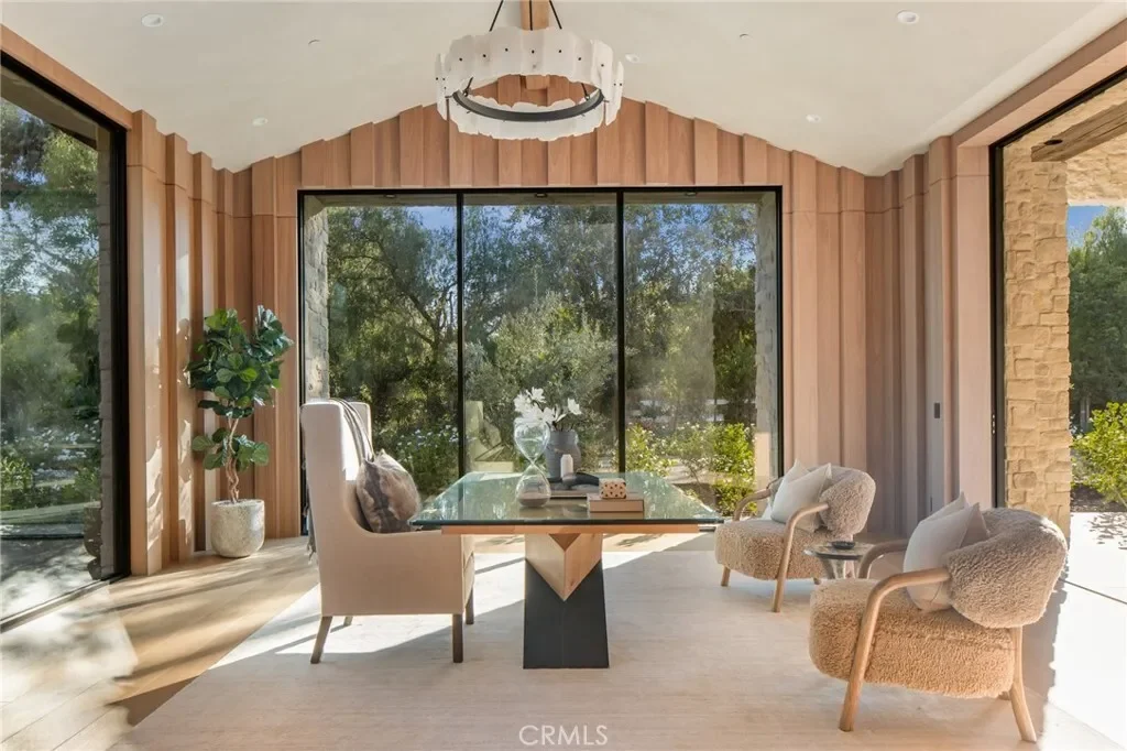 24255 BRIDLE TRAIL Road, Hidden Hills, California, United States. - Photo 26