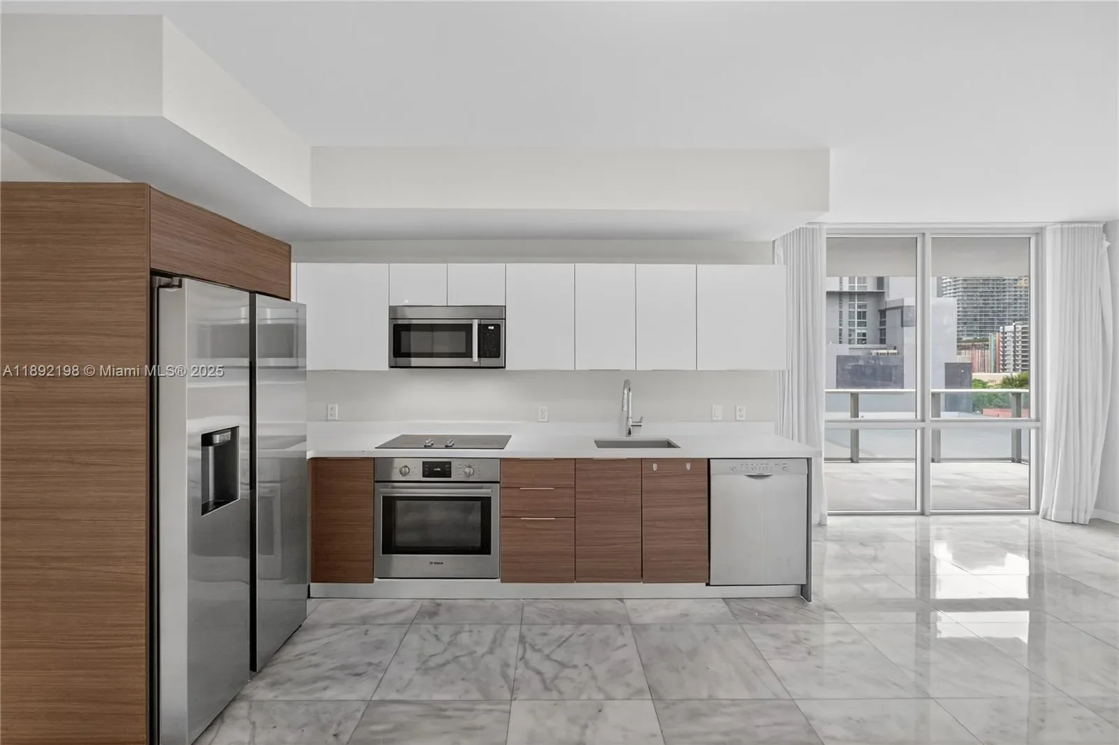 1010 SW 2nd Ave 603, Miami, Florida, United States. - Photo 3