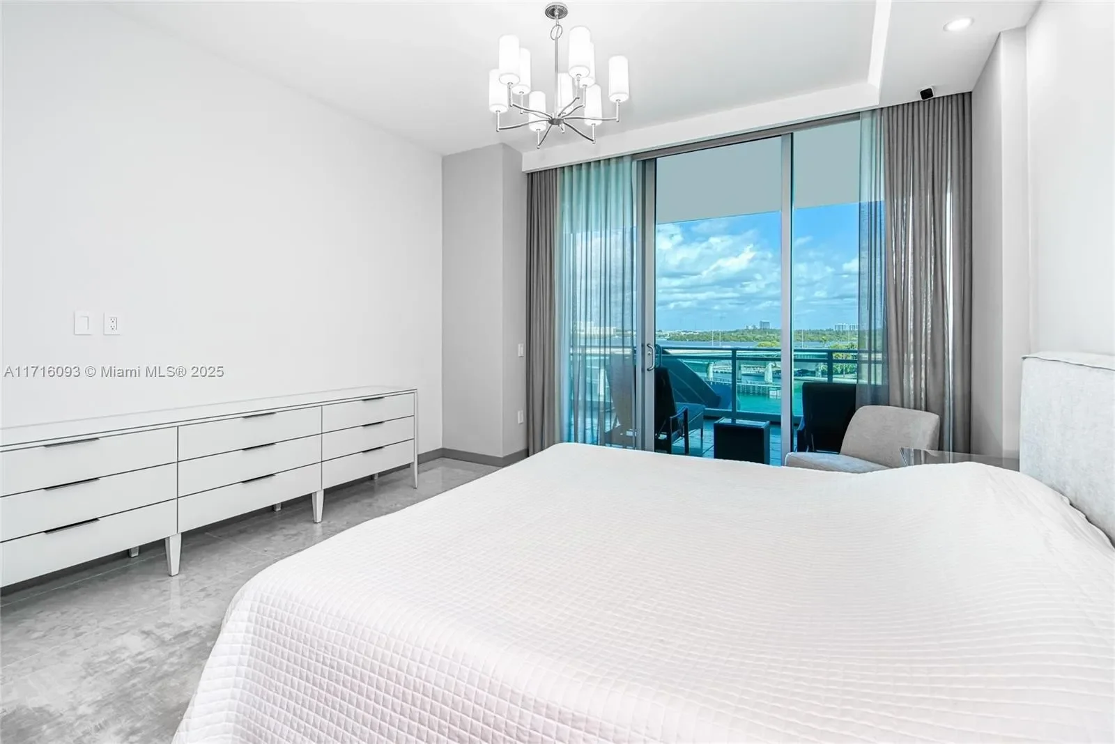 10295 Collins Ave 306, Bal Harbour, Florida, United States. - Photo 15