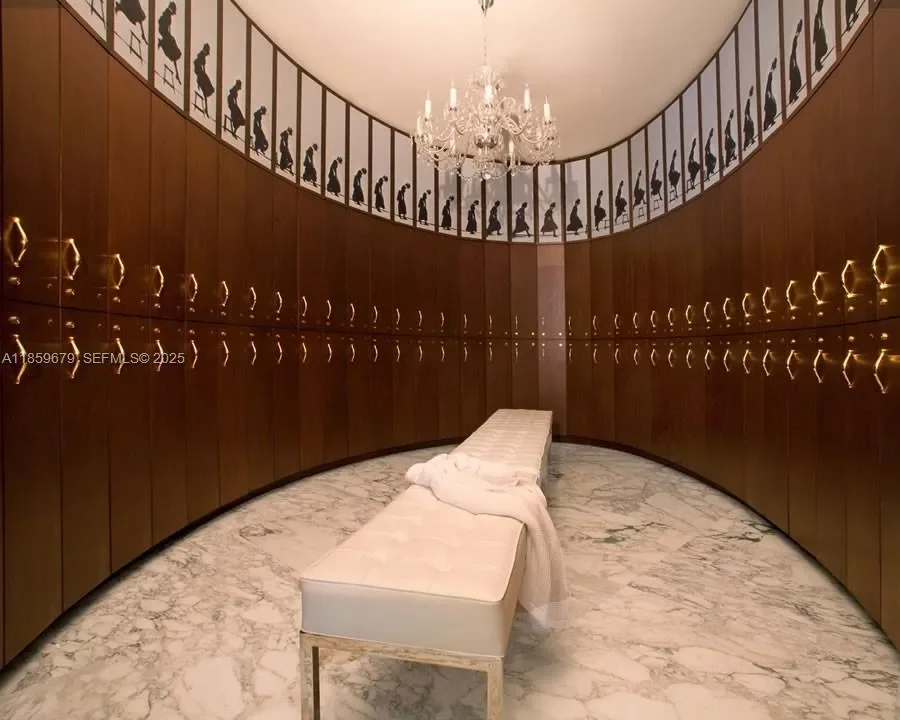 485 Brickell Ave 2210, Miami, Florida, United States. - Photo 37