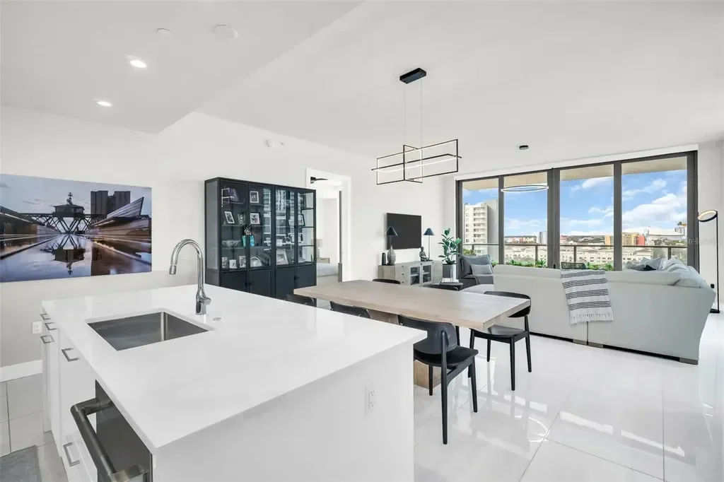 Gallery photo 9