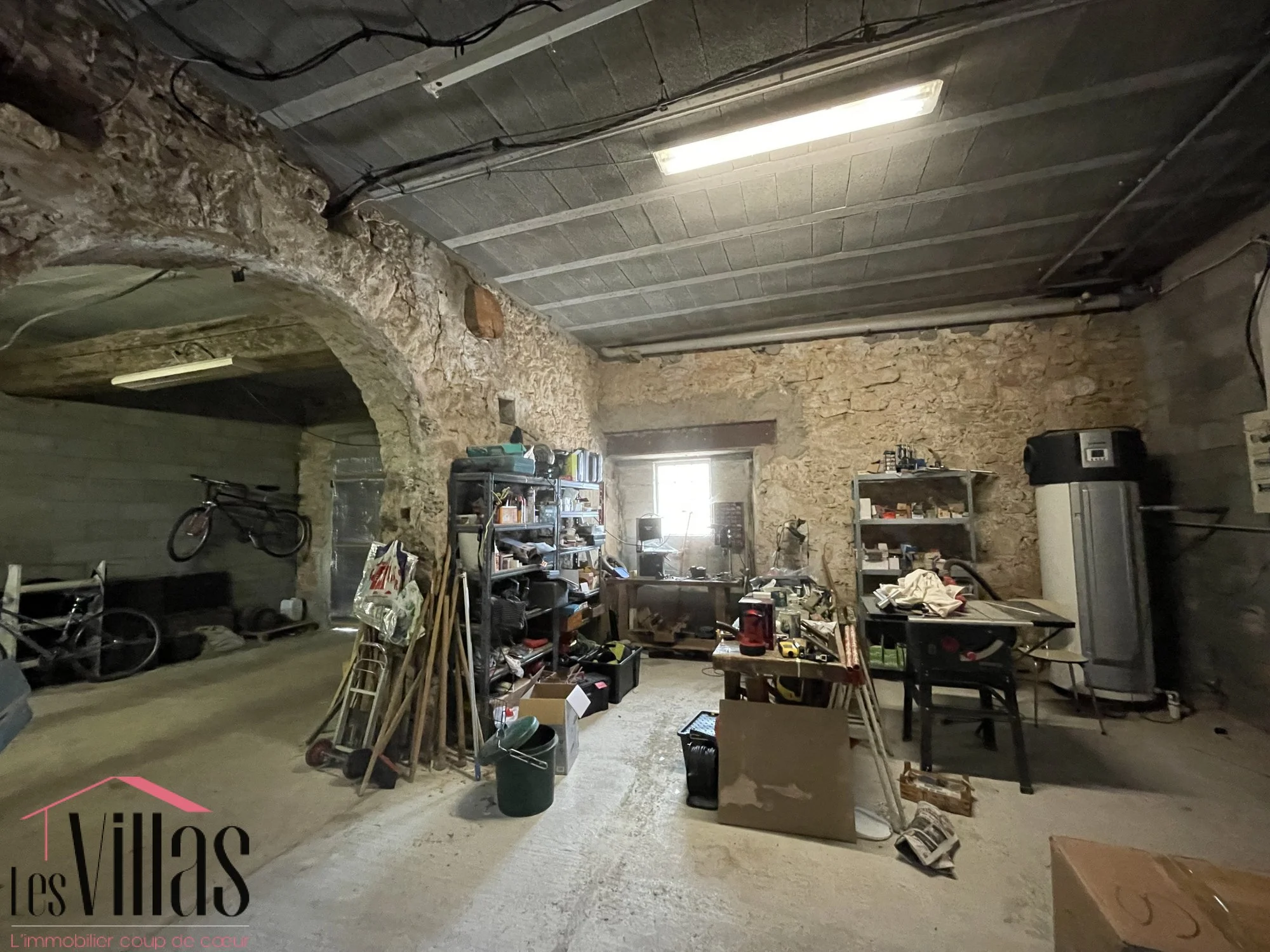 Capestang, Occitanie, France. - Photo 21
