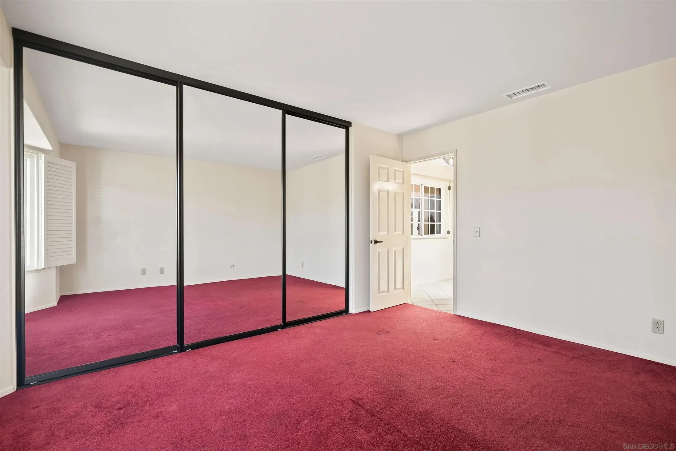 18113 Calle Estepona, San Diego, California, United States. - Photo 32