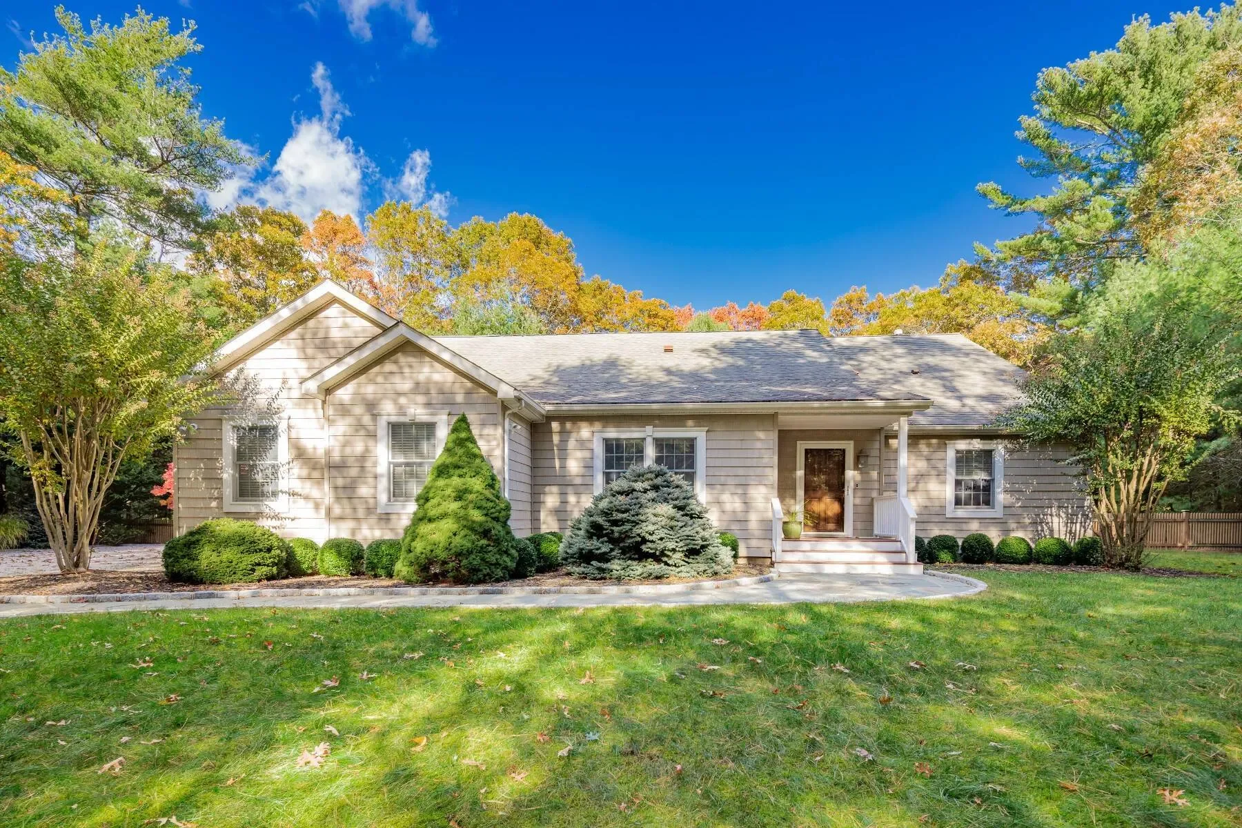 3 Sally's Path , East Hampton, NY 11937, East Hampton, New York, United States. - Photo 22