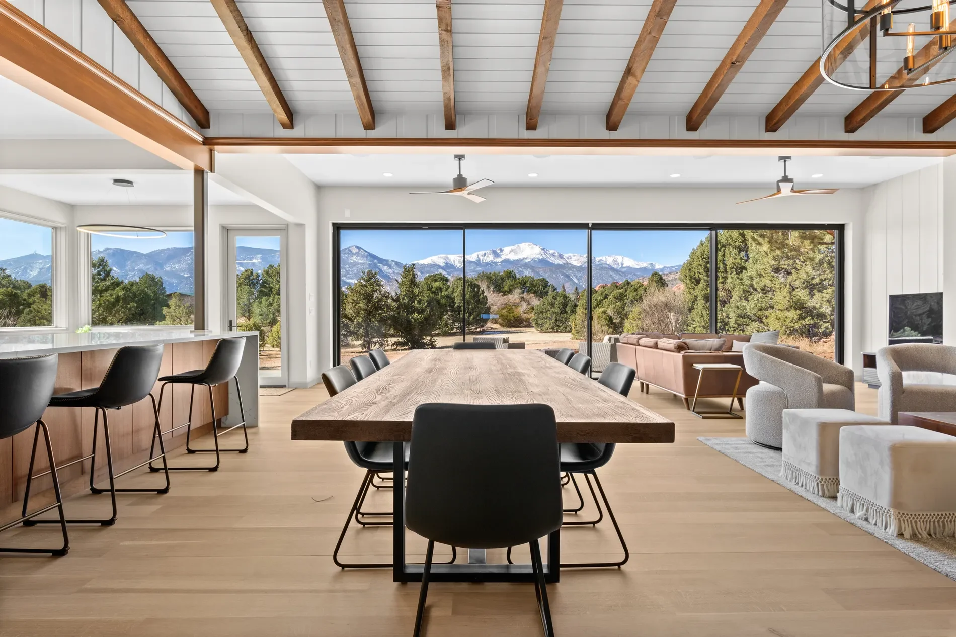 3440 Hill Circle , Colorado Springs, CO 80904, Colorado Springs, Colorado, United States. - Photo 9