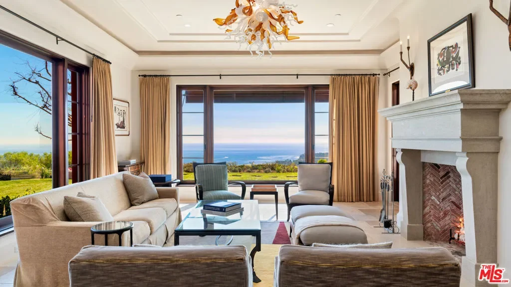 6093 Murphy Way, Malibu, California, United States. - Photo 21