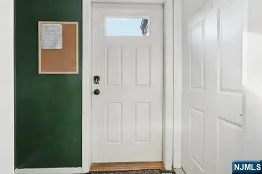 7 Laird Place, Cliffside Park, New Jersey, United States. - Photo 4