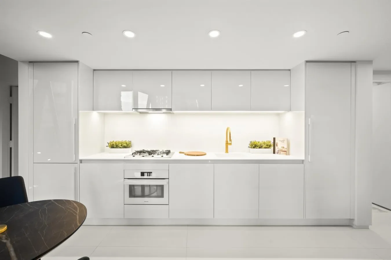 1033 Nelson Street, Vancouver, British Columbia, Canada. - Photo 7