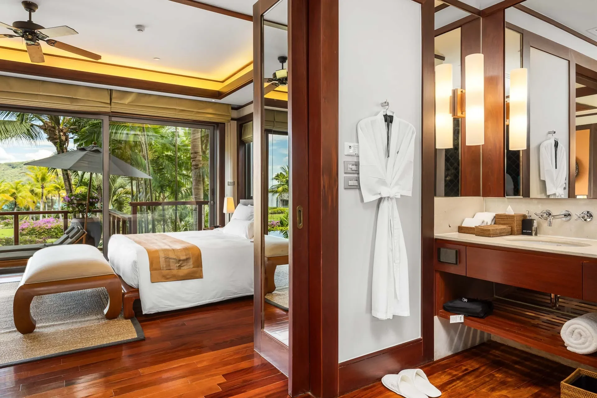 Phuket,, Kamala, Phuket, Thailand. - Photo 30