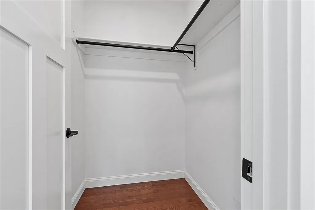 Gallery photo 2
