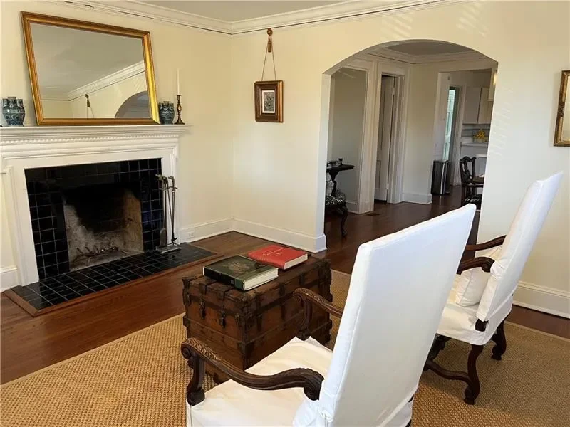 Gallery photo 8