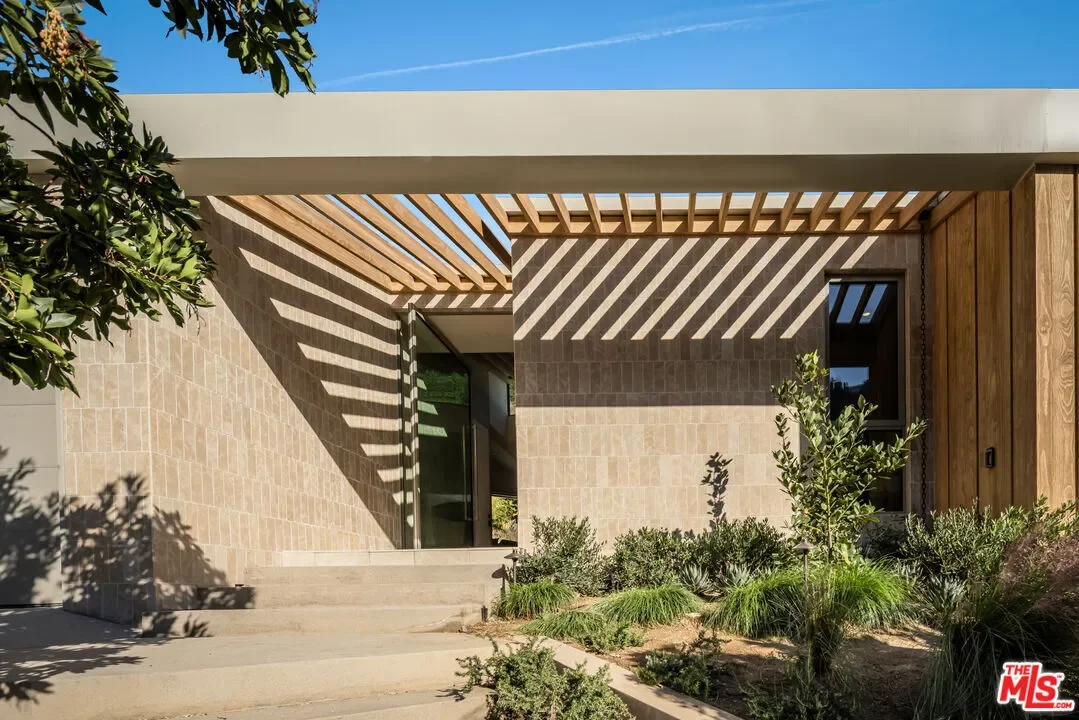 1600 Rising Glen Rd, Los Angeles, California, United States. - Photo 8