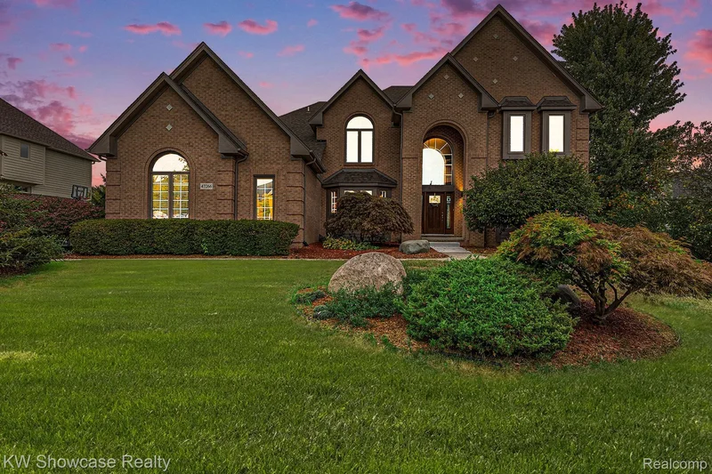 47266 White Pines Drive, Novi, MI 48374, Novi, Michigan, United States. - Photo 34