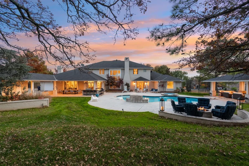 6421 Northeast 109th Street, Edmond, Ok 73013