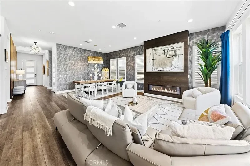 27 Alessio, Lake Forest, California, United States. - Photo 11